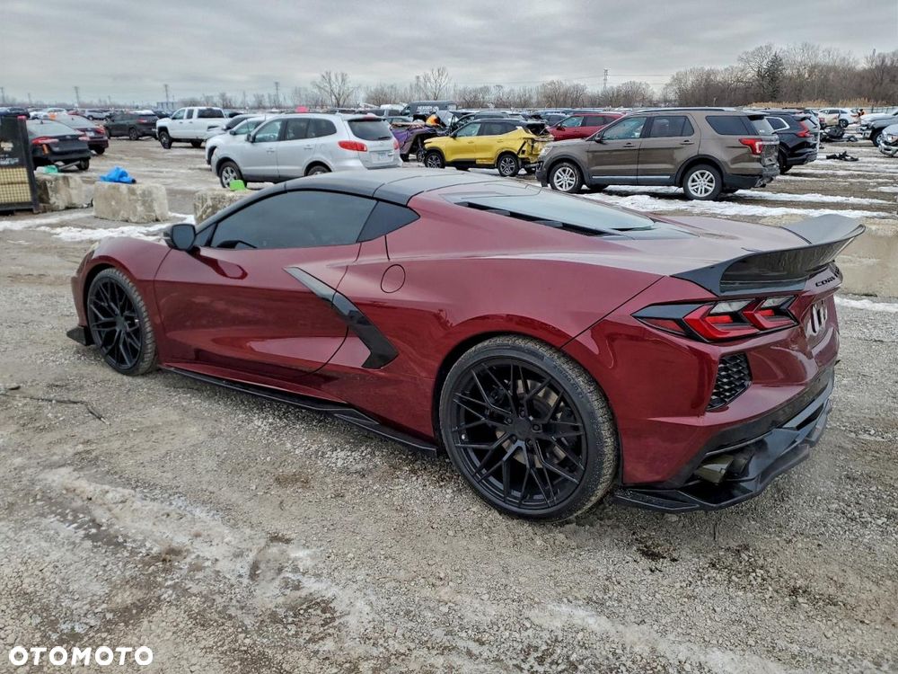 Chevrolet Corvette - 2