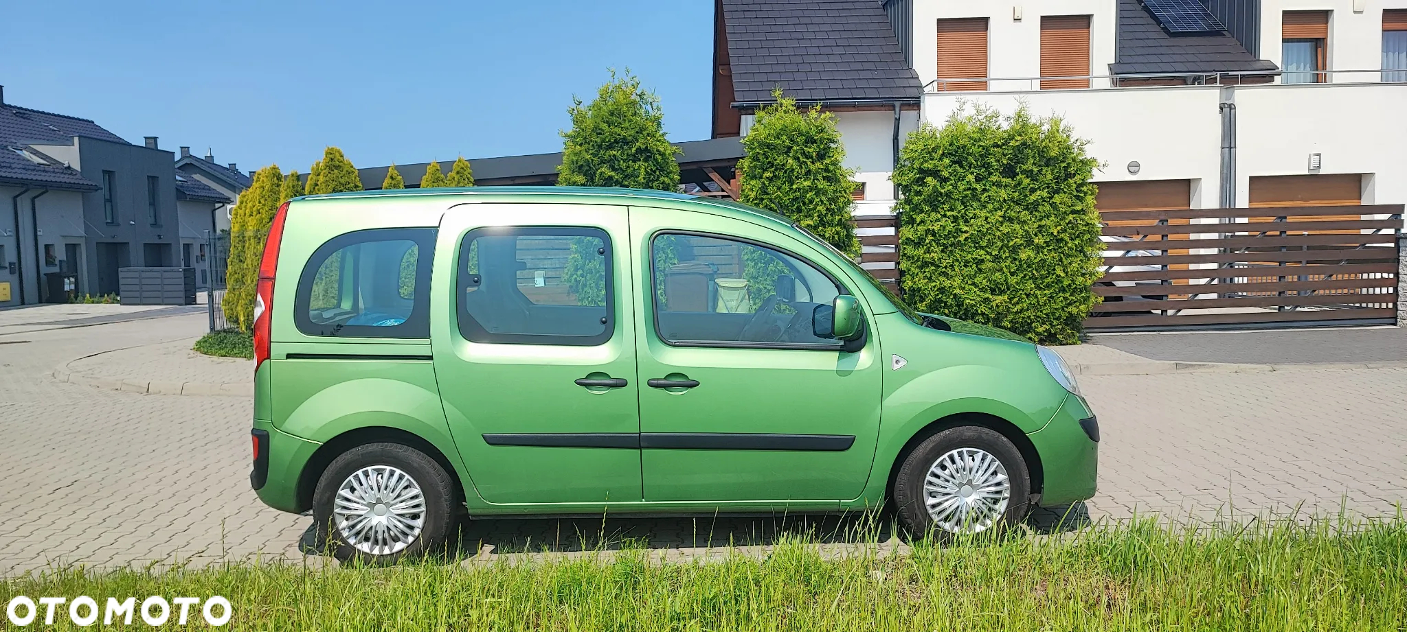 Renault Kangoo 1.6 8V Helios - 10