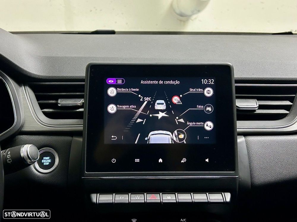 Renault Captur E-TECH 160 INTENS - 28