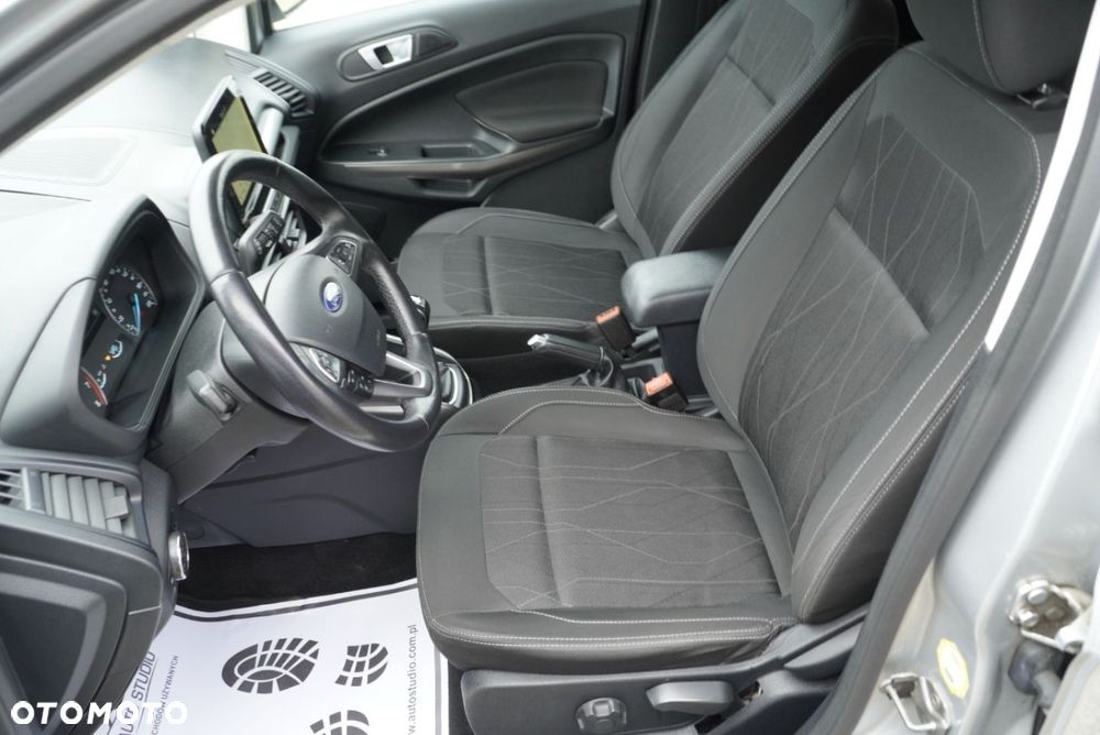 Ford EcoSport - 12