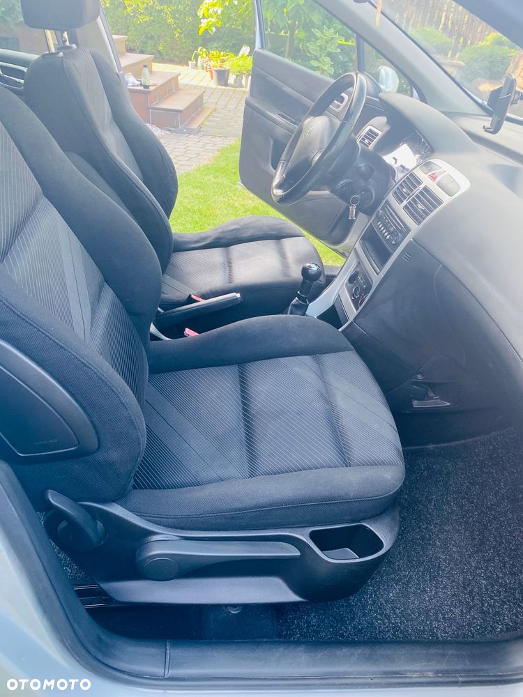 Peugeot 307 1.6 - 13