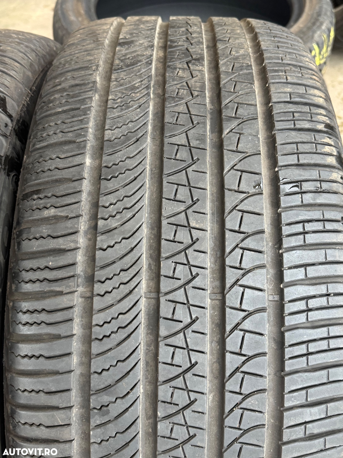 Vând 4 anvelope 275/45/21 Pirelli allseazon ca noi - 4