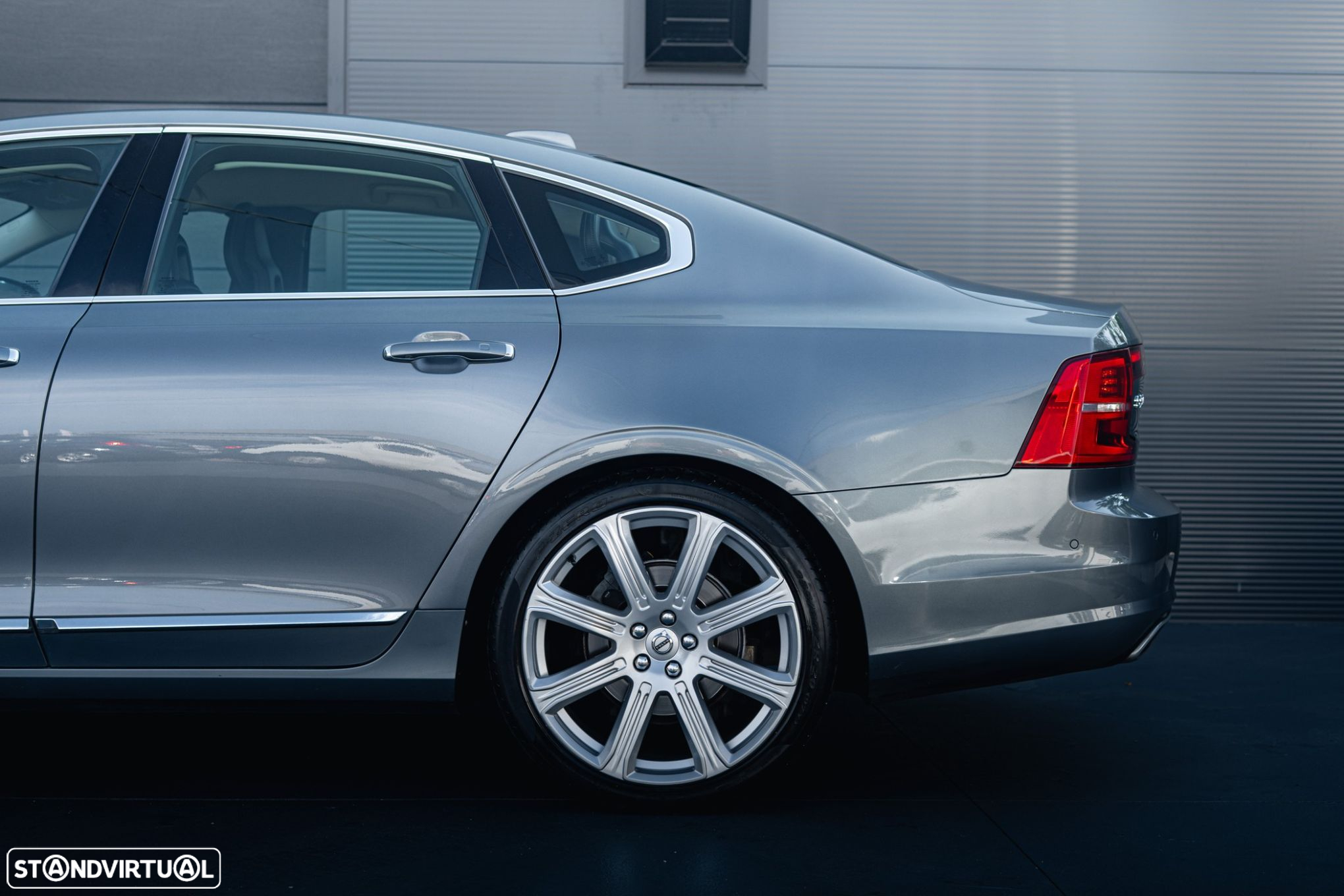 Volvo S90 2.0 D4 Inscription Geartronic - 32