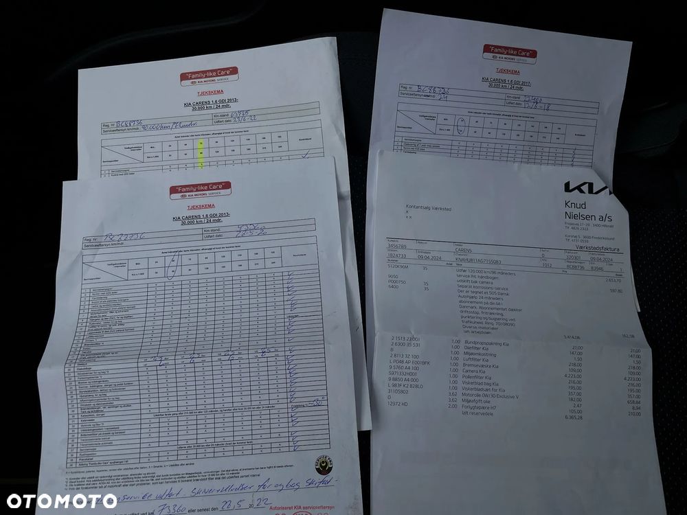 Kia Carens 1.6 GDI Attract - 40