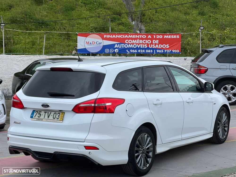 Ford Focus SW 1.5 TDCi ST-Line - 4