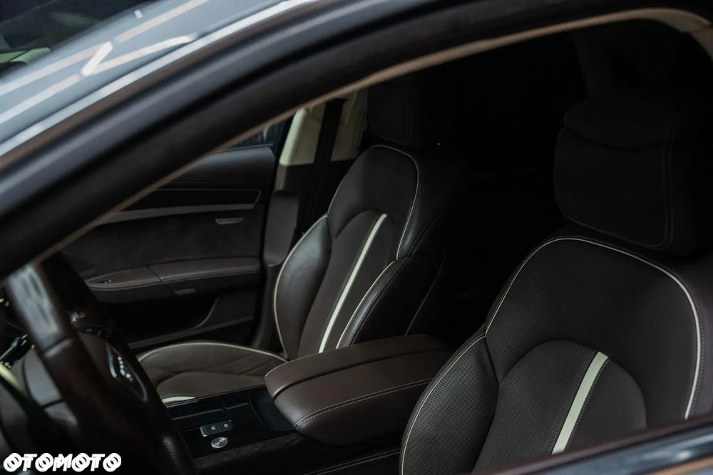 Audi A8 4.2 FSI Quattro tiptronic - 39