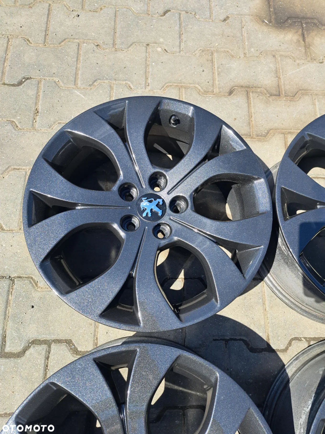 Alufelgi Citroen Peugeot 17 cali 5x108 C4 picasso II 508 I 308 T9 Berlingo IV Partner IV 2018- 2008 II 3008 II 5008 II - 5