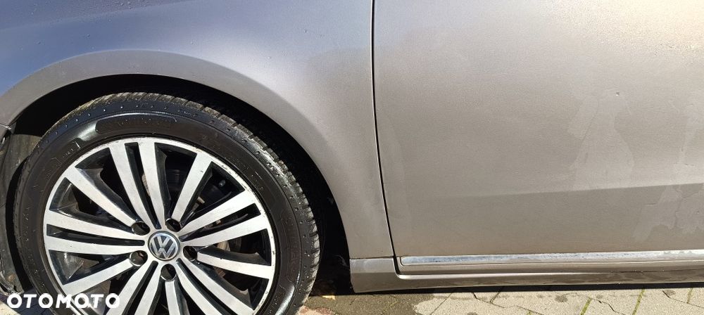 Volkswagen Passat - 6