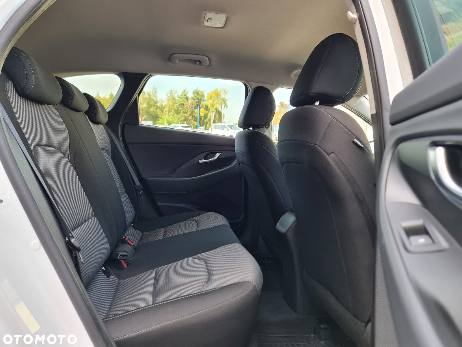 Hyundai i30 1.5 T-GDI 48V Modern - 29