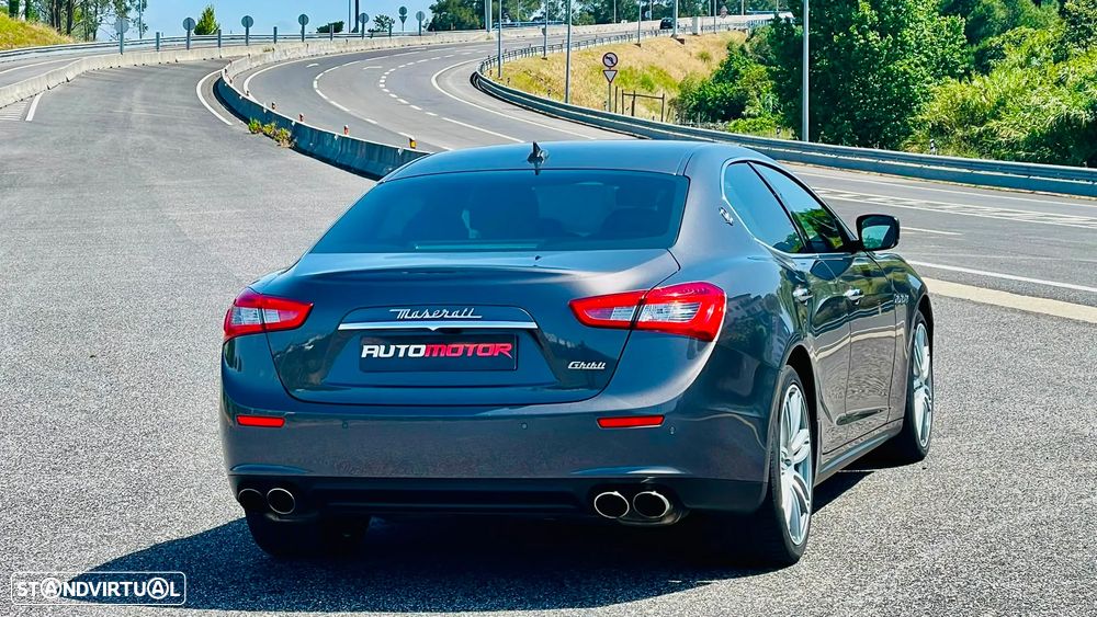 Maserati Ghibli 3.0 V6 - 8