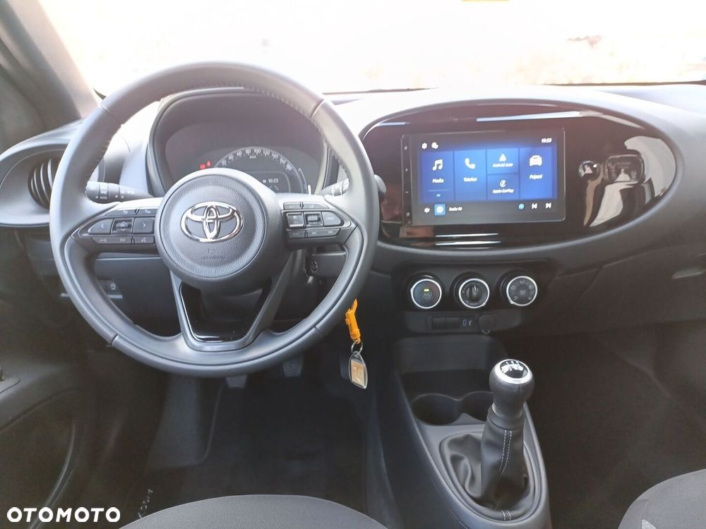 Toyota Aygo X - 15