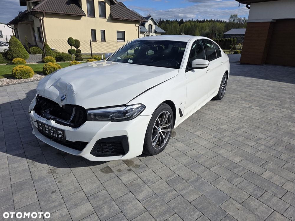 BMW Seria 5 520d xDrive MHEV M Sport sport - 7