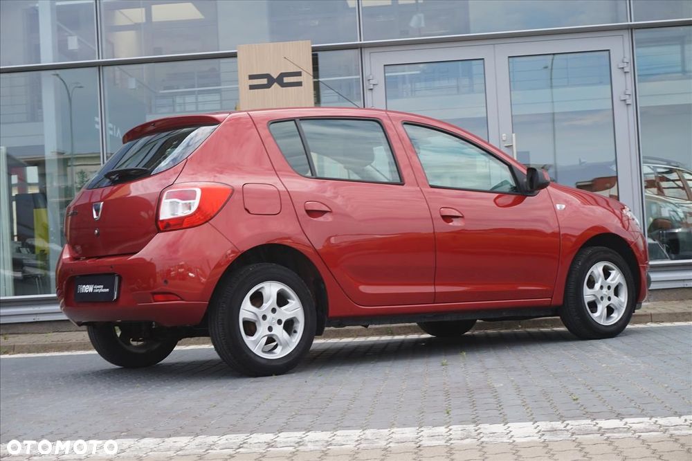 Dacia Sandero 1.2 16V Laureate - 5