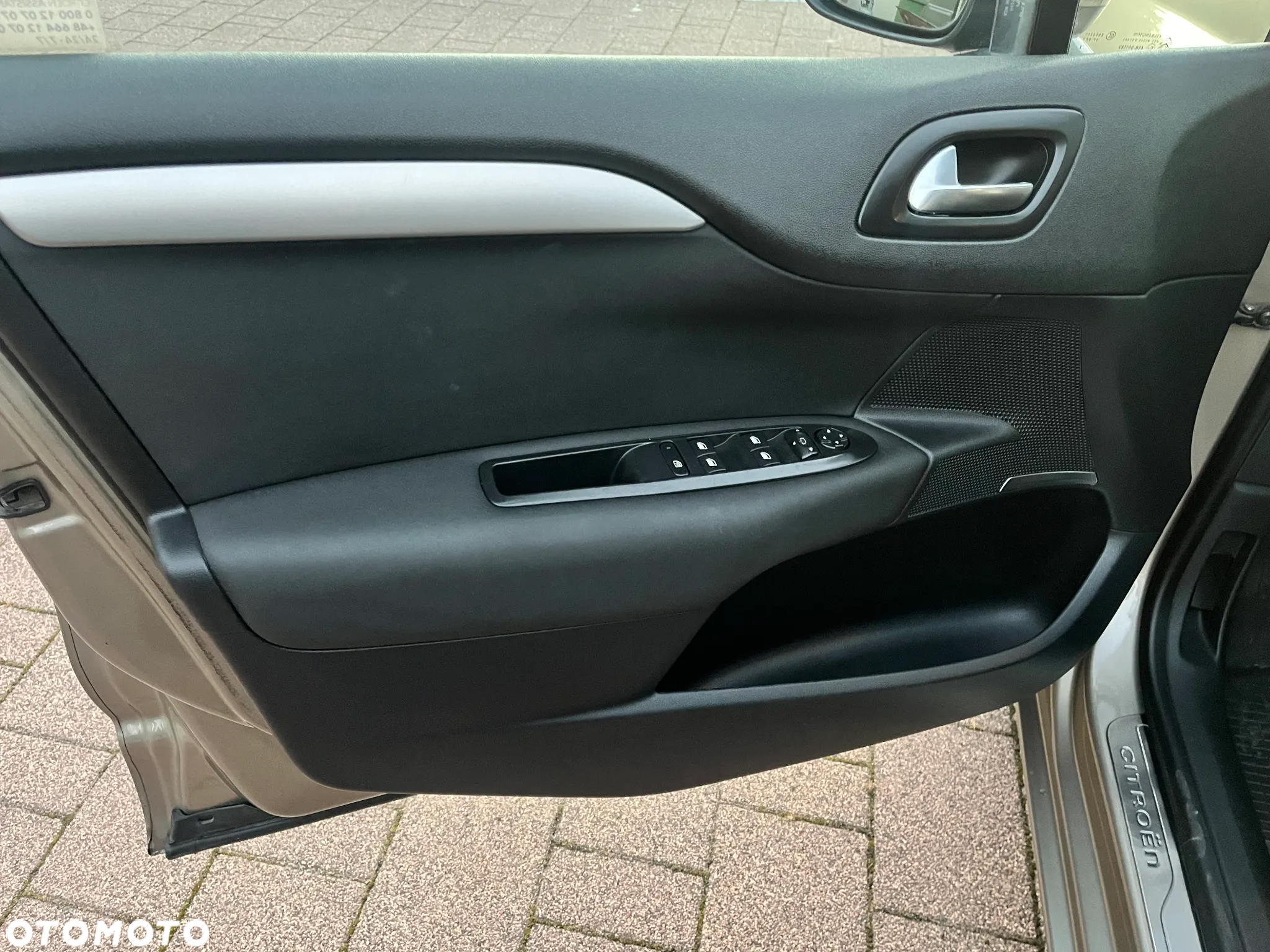 Citroën C4 1.6 VTi Attraction - 10