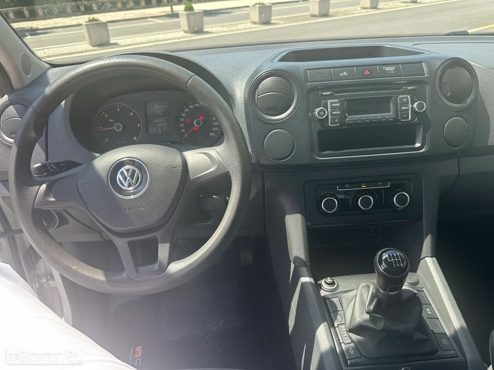 VW Amarok 2.0 TDi CD Trendline 4Motion - 4