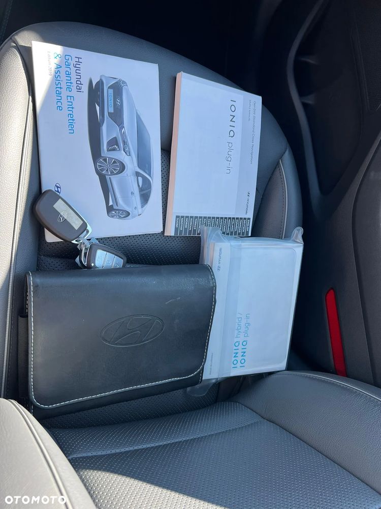 Hyundai IONIQ plug-in hybrid Platinum - 28