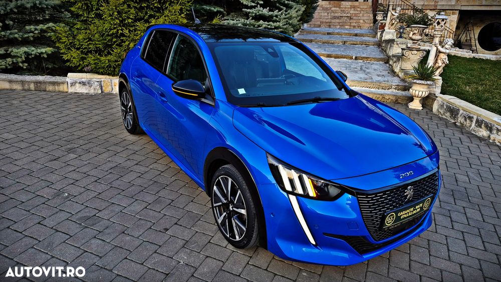 Peugeot 208 PureTech 130 EAT8 GT - 33