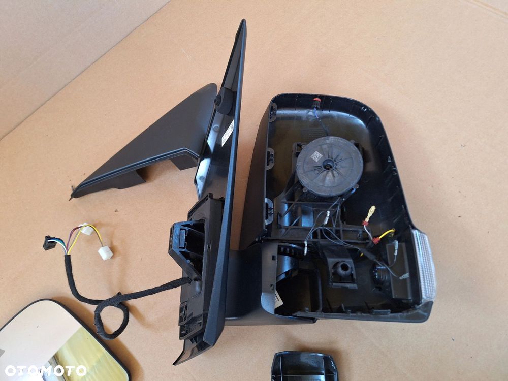 MERCEDES SPRINTER W907 W910 ORYGINAŁ A9108102000 EUROPA 23r 11 PINÓW LUSTERKO ZEWNĘTRZNE PRAWE+TRÓJKĄT ELEKTRYCZNE GRZAN - 4