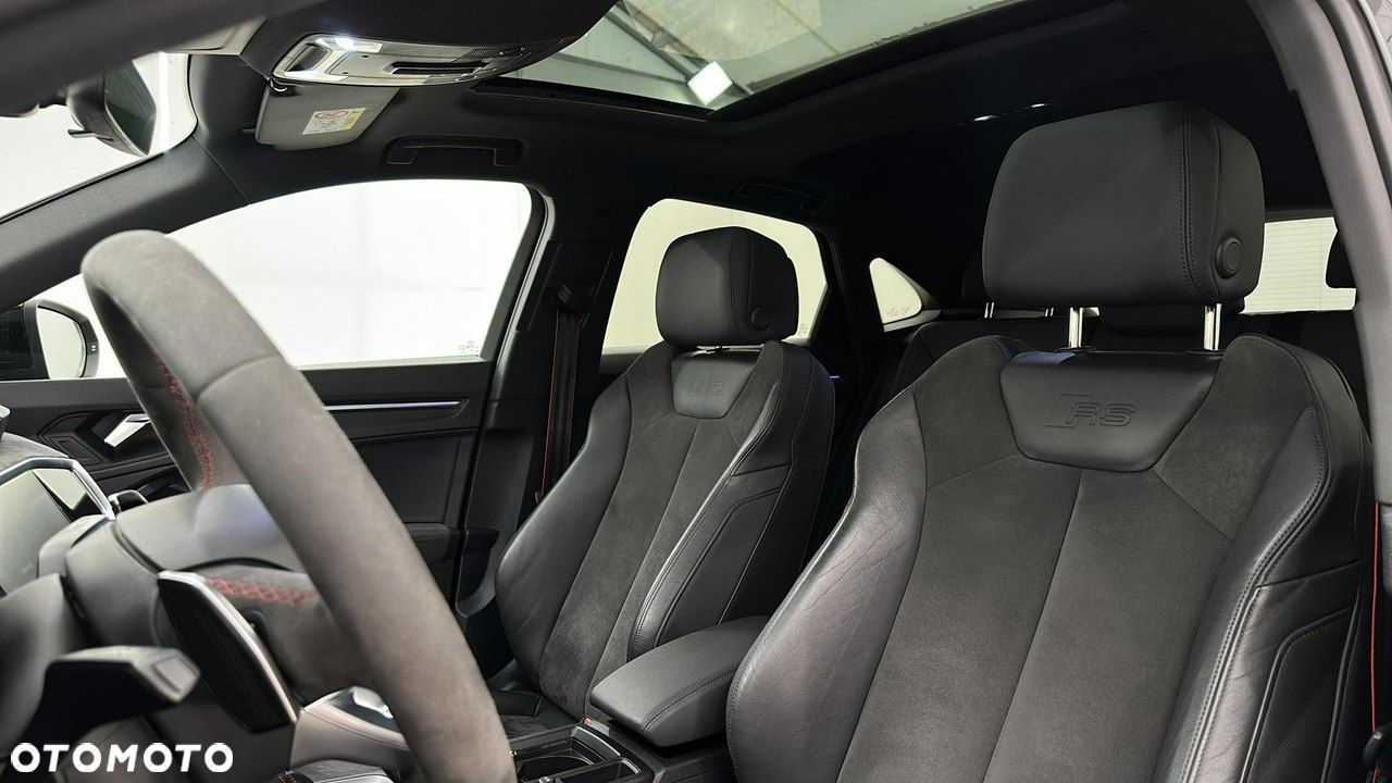 Audi RS Q3 - 10