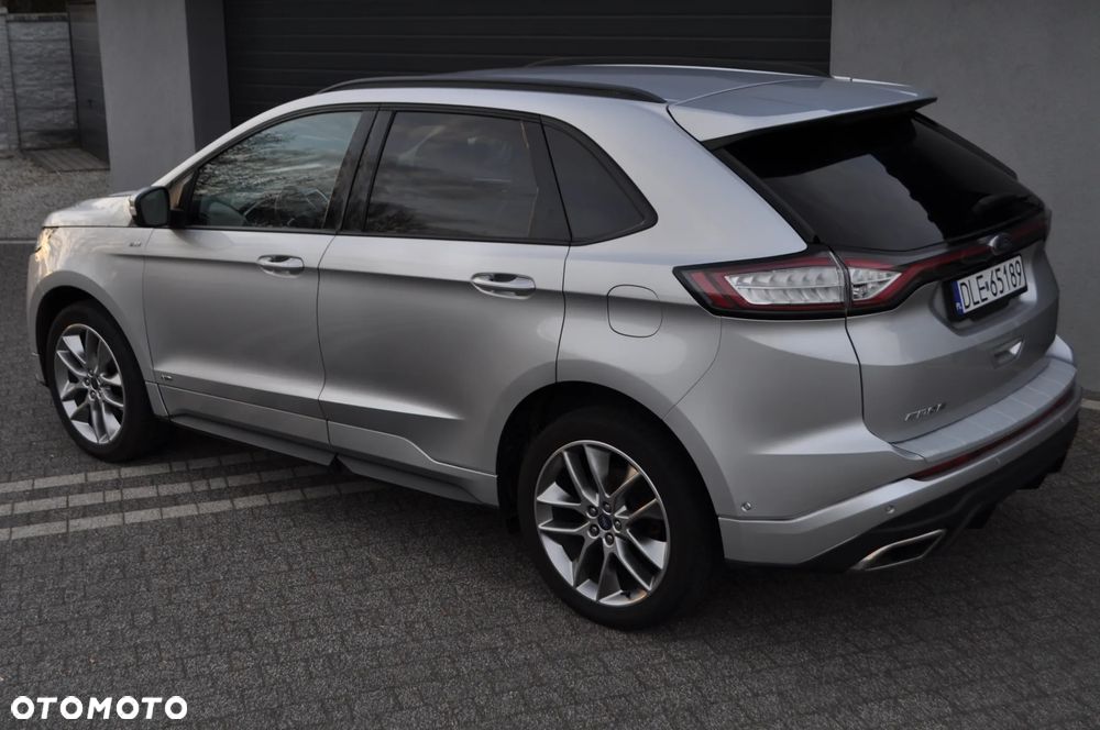 Ford Edge 2.0 TDCi 4x4 ST-LINE - 25