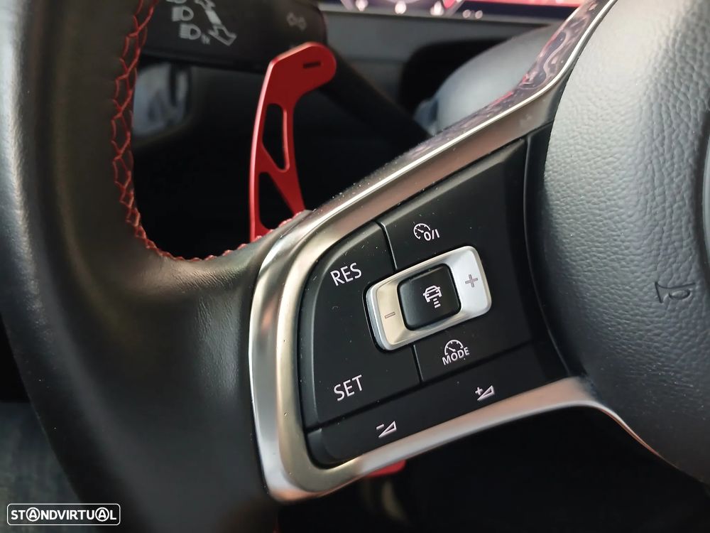 VW Golf - 17