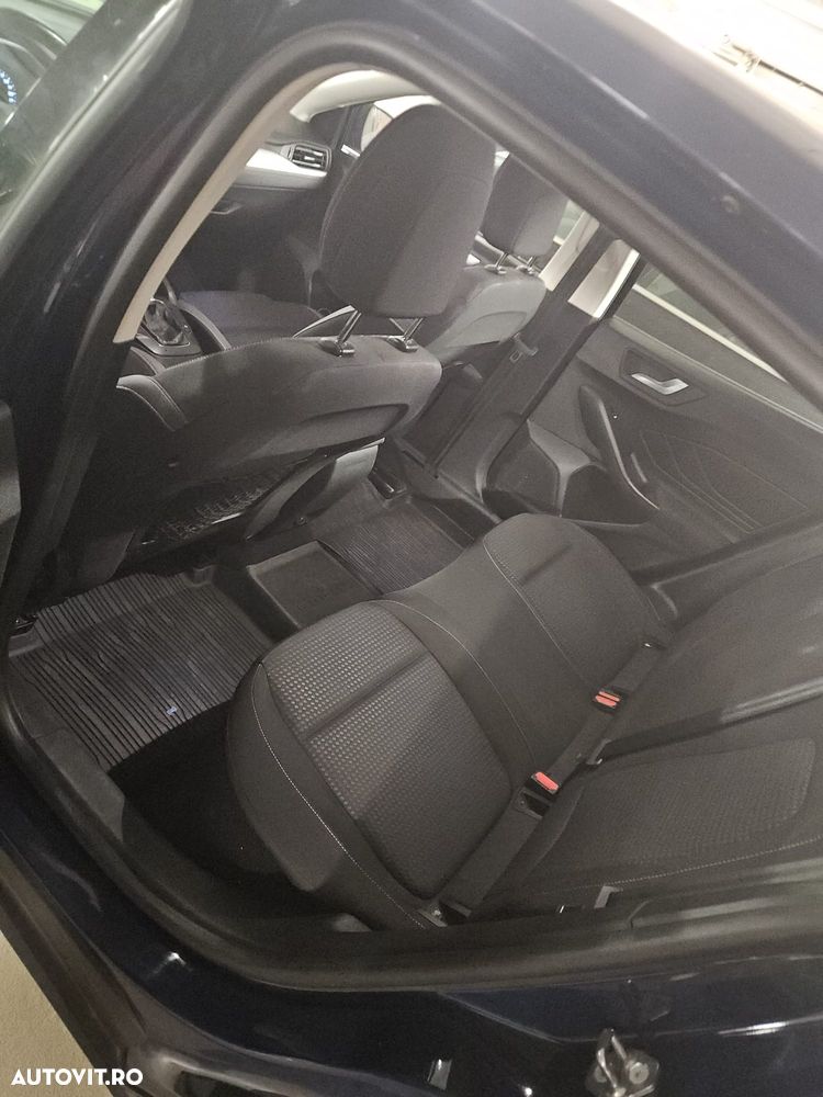 Ford Focus 1.0 EcoBoost Titanium Business - 5