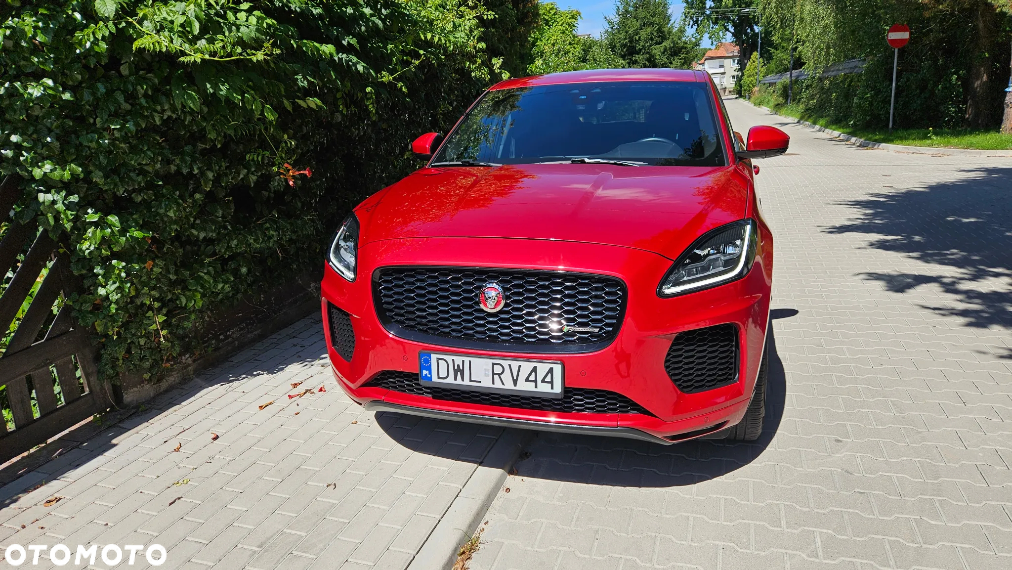 Jaguar E-Pace 2.0 i4D FWD R-Dynamic S - 9