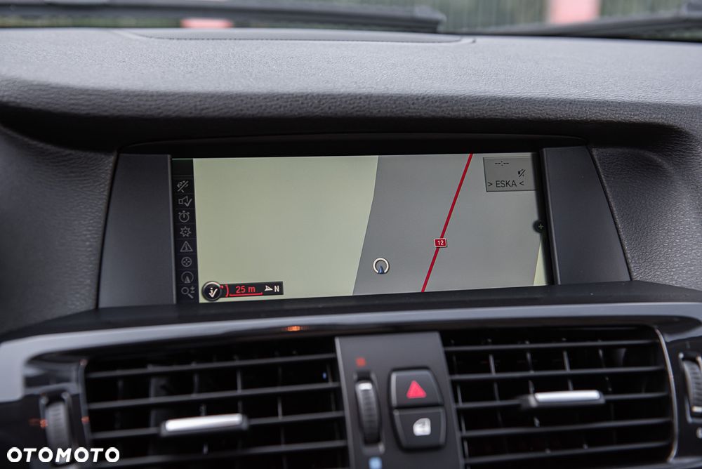 BMW X3 xDrive20d Blue Performance - 25