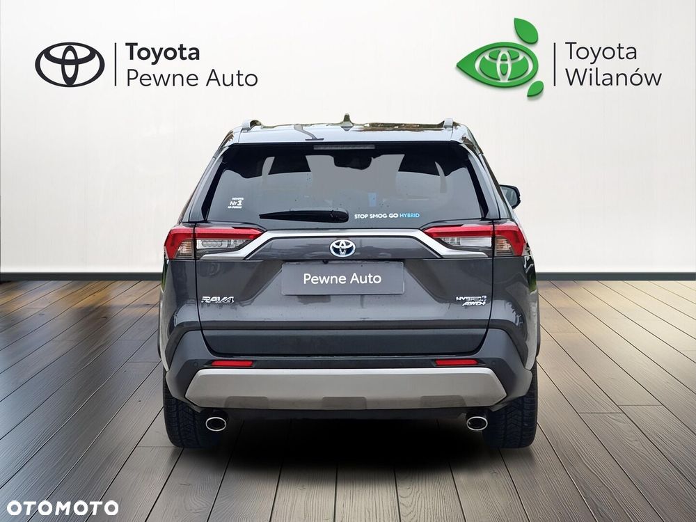 Toyota RAV4 - 4