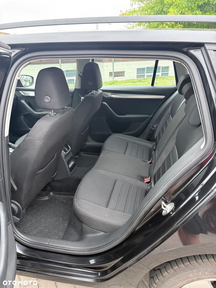 Skoda Octavia 1.6 TDI Ambition - 11