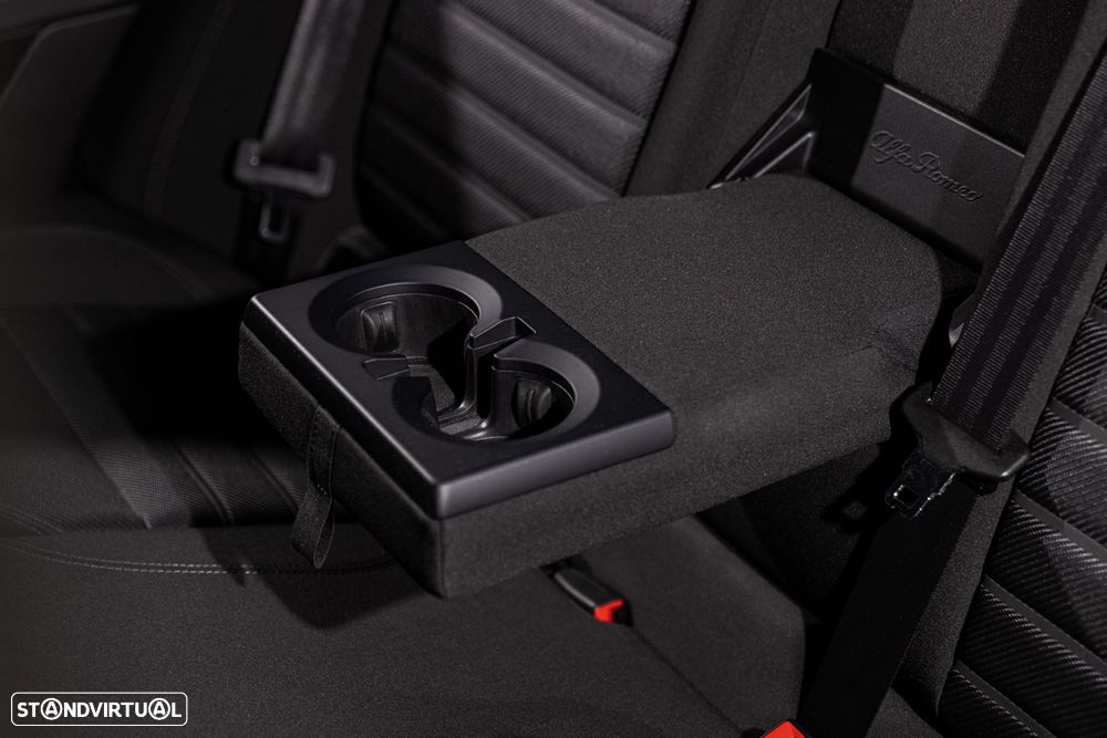 Alfa Romeo Stelvio 2.2 D Super AT8 - 27