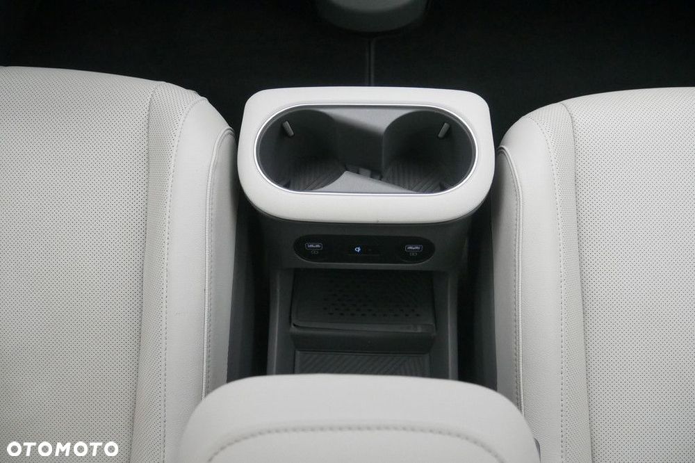 Hyundai IONIQ 5 - 11