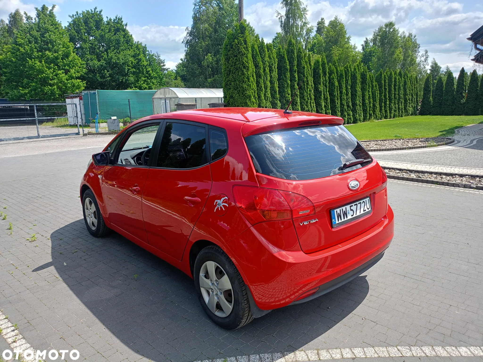 Kia Venga - 7