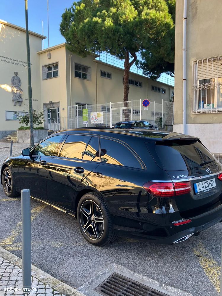 Mercedes-Benz E 300 de 9G-TRONIC - 10