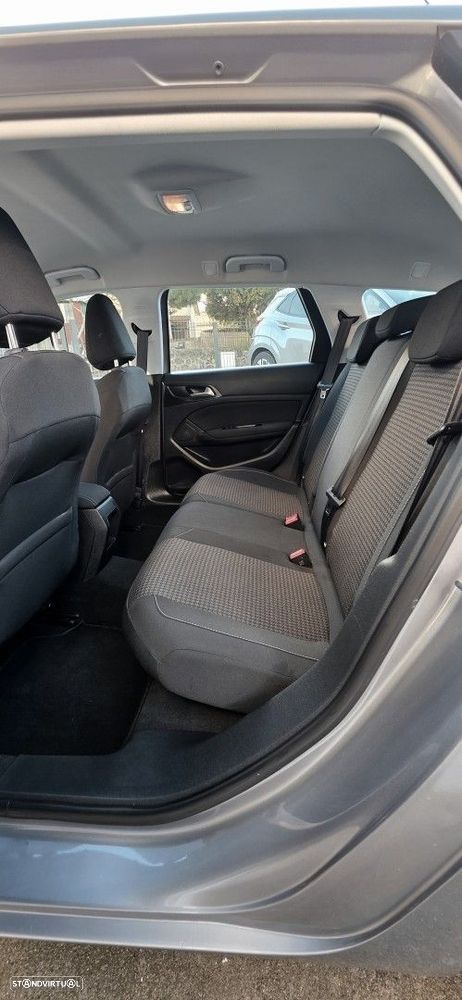 Peugeot 308 1.2 PureTech Active - 25