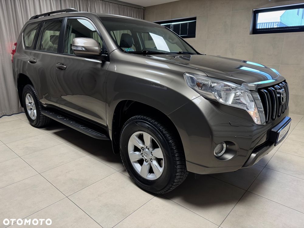 Toyota Land Cruiser - 9