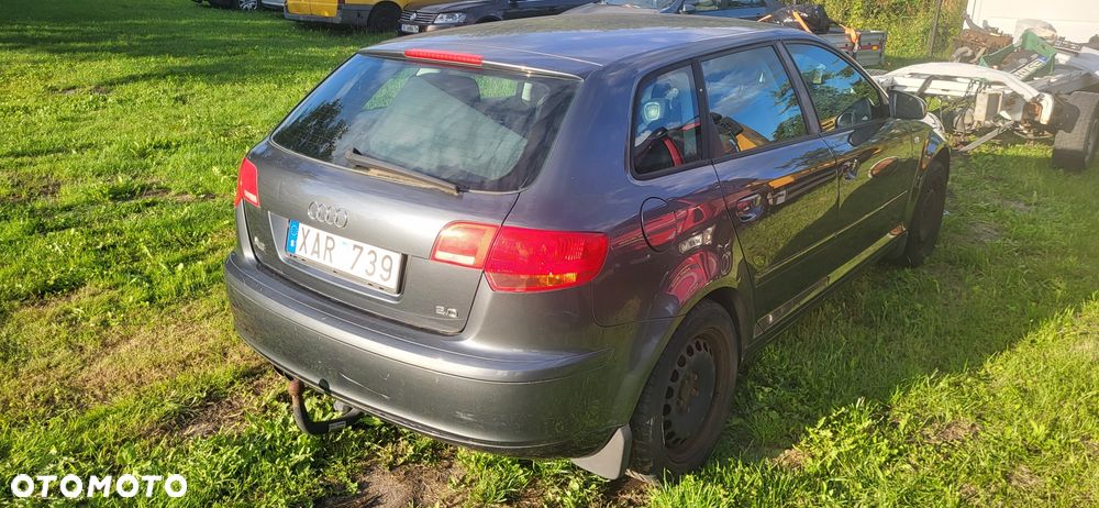 Audi A3 Sportback - 3