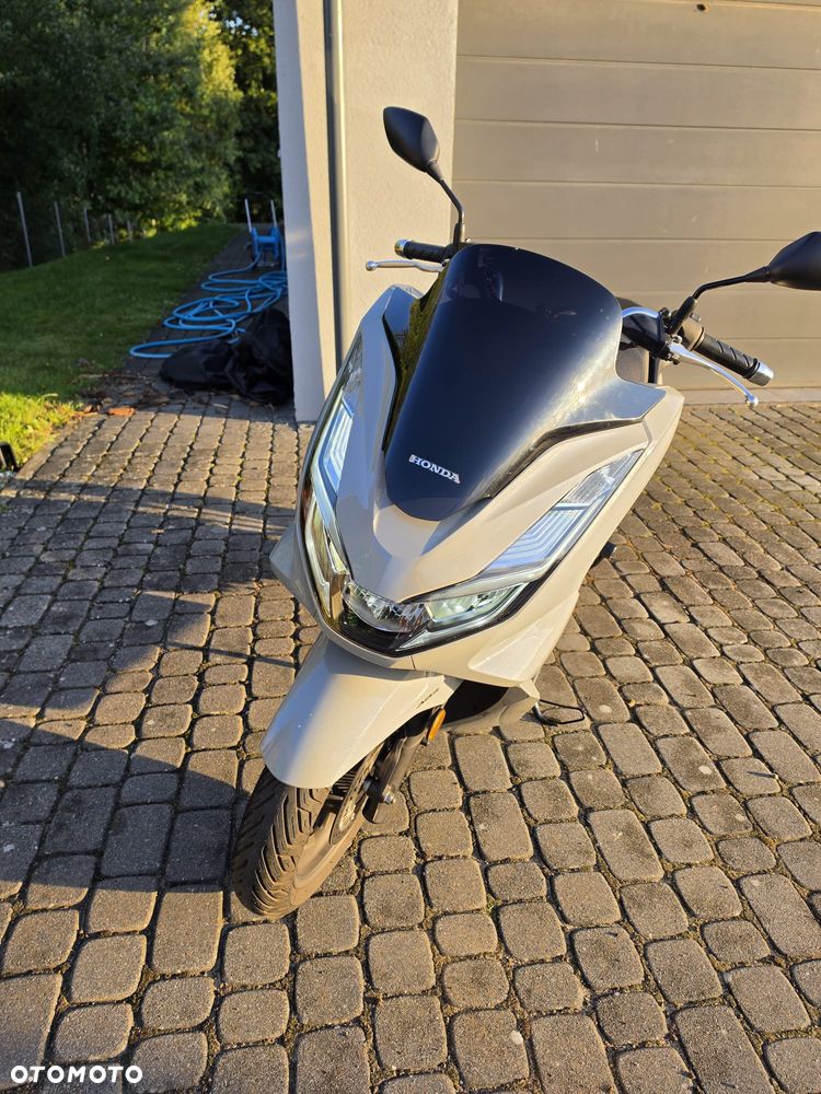 Honda PCX - 8