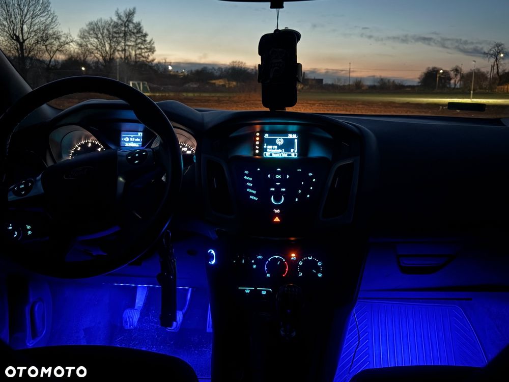 Ford Focus 1.6 TDCi Edition - 10
