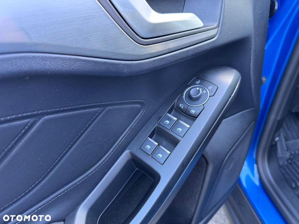 Ford Focus 1.0 EcoBoost Titanium - 19