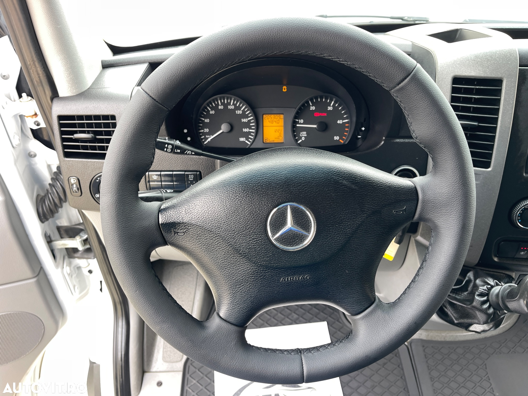 Mercedes-Benz Sprinter 516CDI MEDIU PUNTE DUBLA - 27