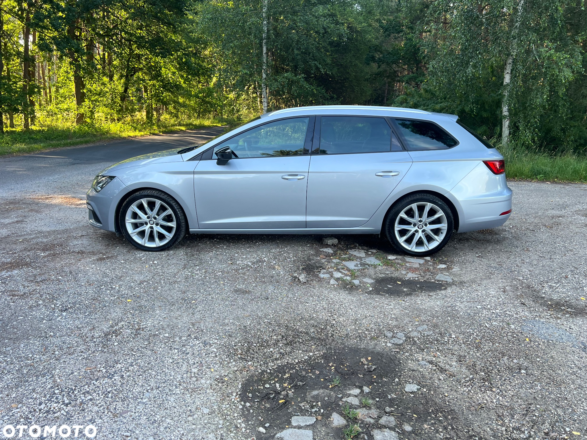 Seat Leon 2.0 TDI DPF Start&Stop DSG FR - 8
