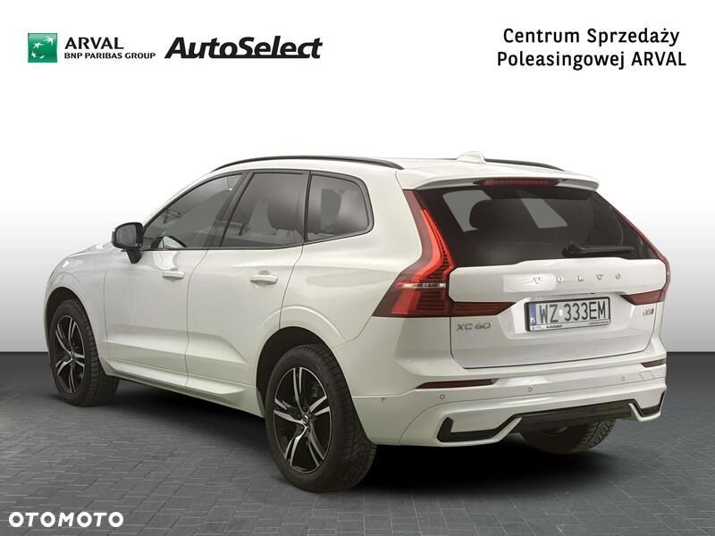 Volvo XC 60 B5 B AWD R-Design - 3