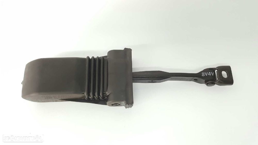 RETENTOR DA PORTA DIANTEIRA ESQUERDA AUDI A3 SPORTBACK (8VA) ATTRACTION - 1