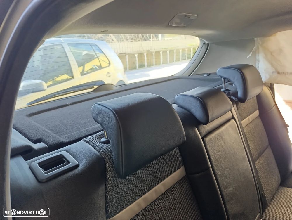 Peugeot 307 1.6 HDi Premium - 12