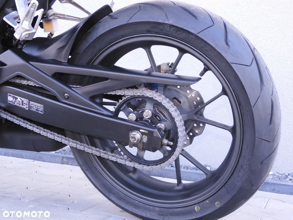 Honda CB - 31
