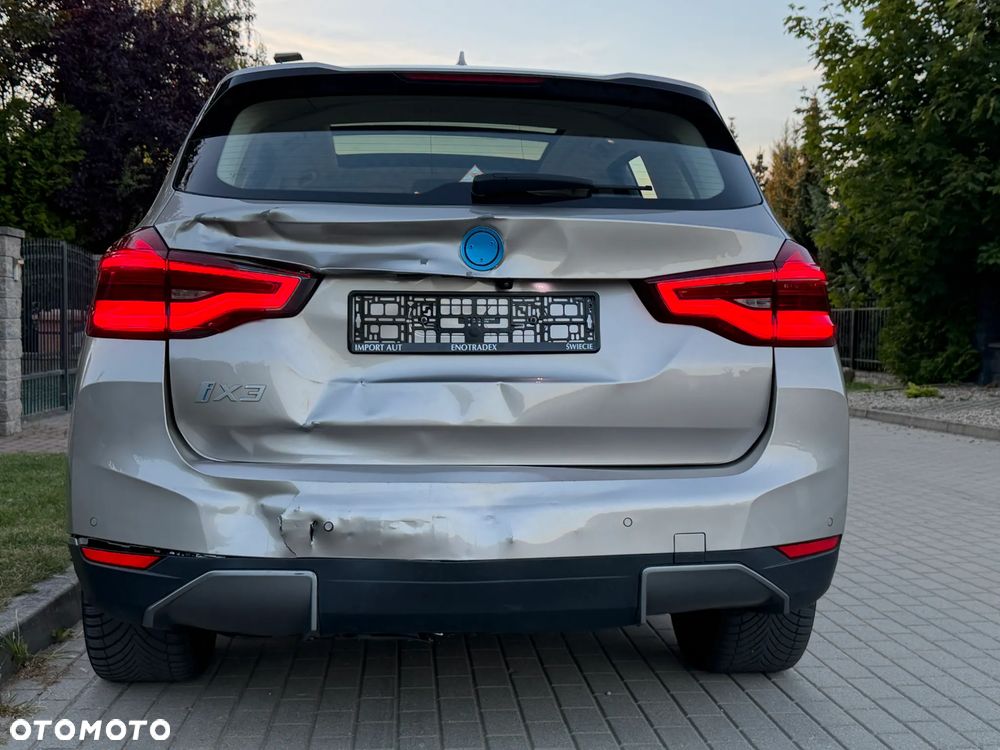 BMW iX3 Inspiring - 31