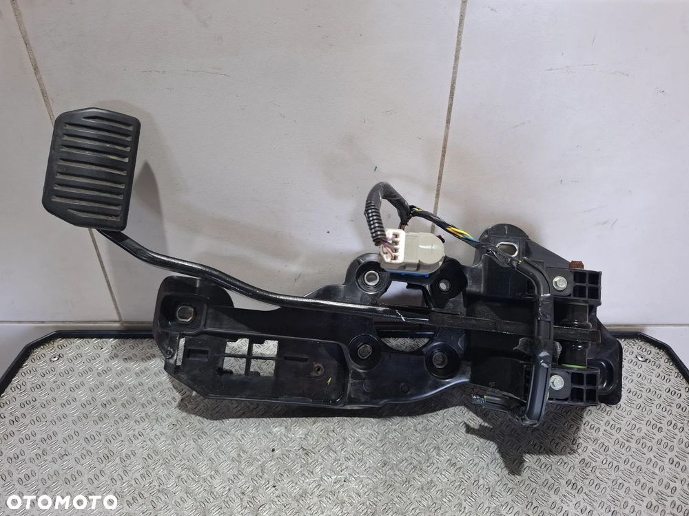 Pedał hamulca Ford Mondeo MK5 2013 rok nr dg9c9f856ae - 1