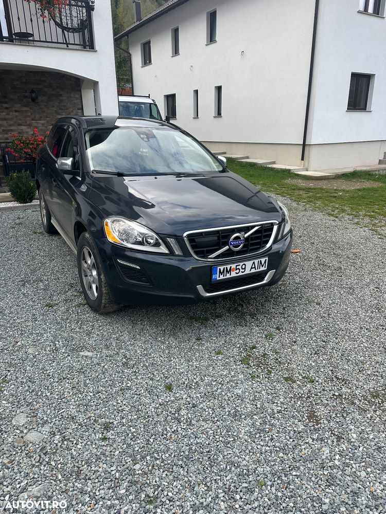 Volvo XC 60 D5 AWD A6 Basic - 6