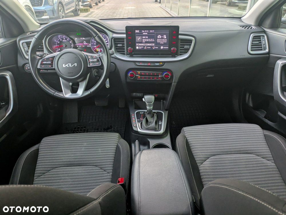 Kia Ceed 1.5 T-GDI M DCT - 16